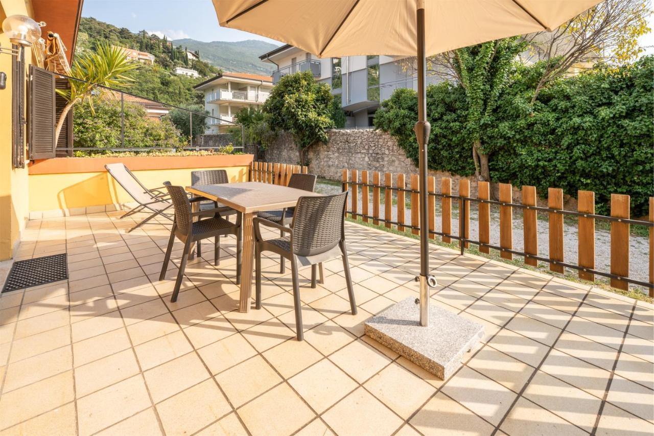 Casa Doppia Appartement Torbole Sul Garda Buitenkant foto